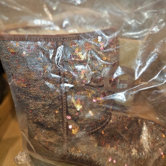 UGG Classic Short Sparkles Boots - Picture 3 of 7